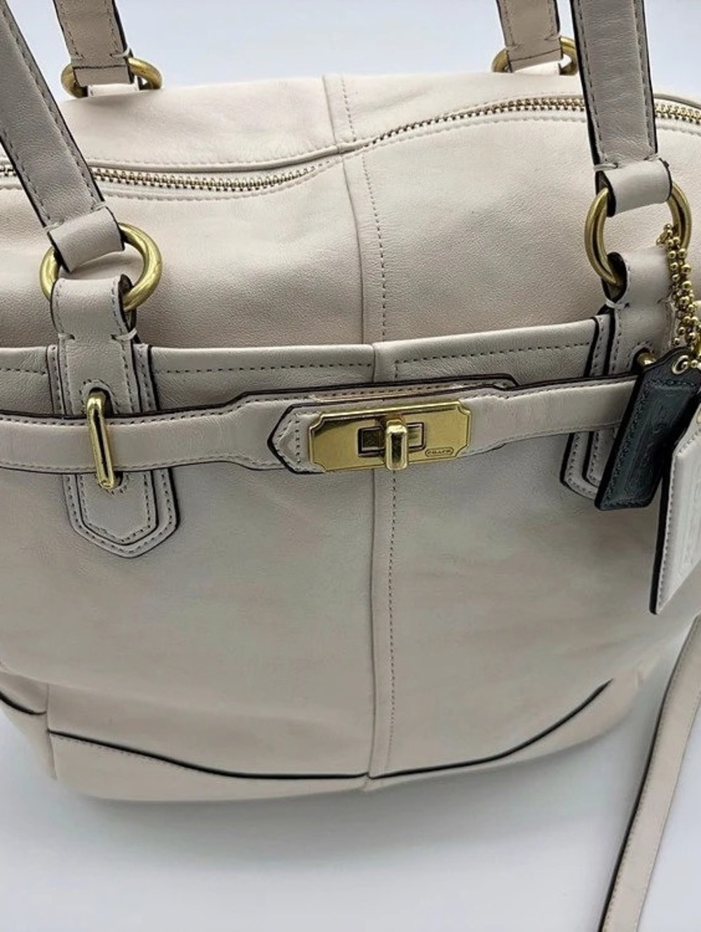 Coach Hamptons Madeline Large Tote Satchel Leather Shoulder Bag in White One